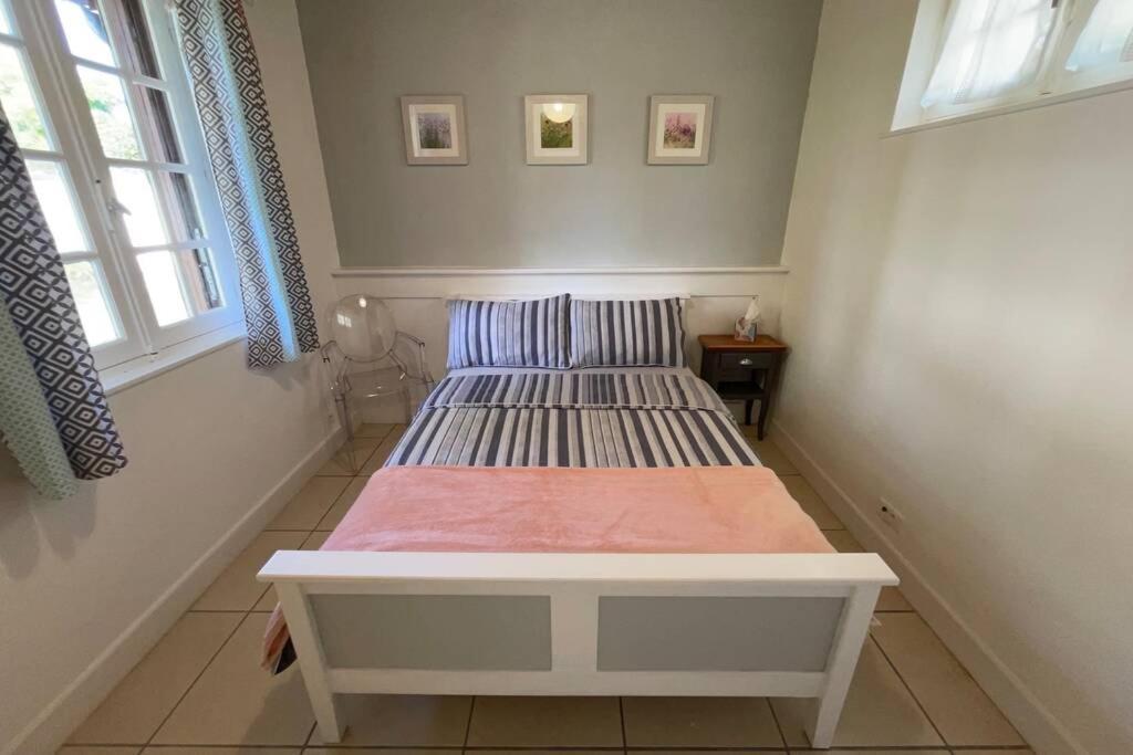 Gite Jeanroy A Cheerful 2 Bedroom Rural Gite Saint-Martial-Viveyrol Exteriér fotografie
